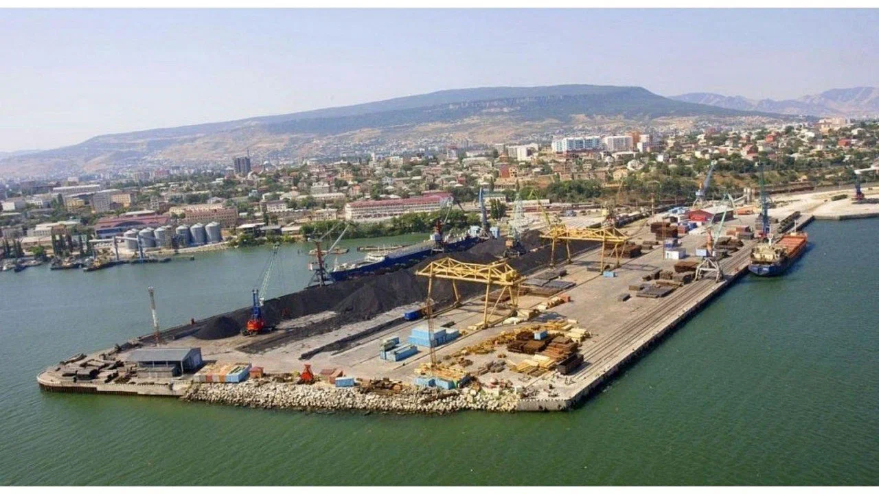 АКВАТОРИЯ МОРСКОГО ПОРТА МАХАЧКАЛА, РЕСПУБЛИКА ДАГЕСТАН